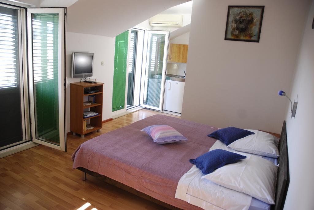 Apartments Silvana Lastovo Экстерьер фото